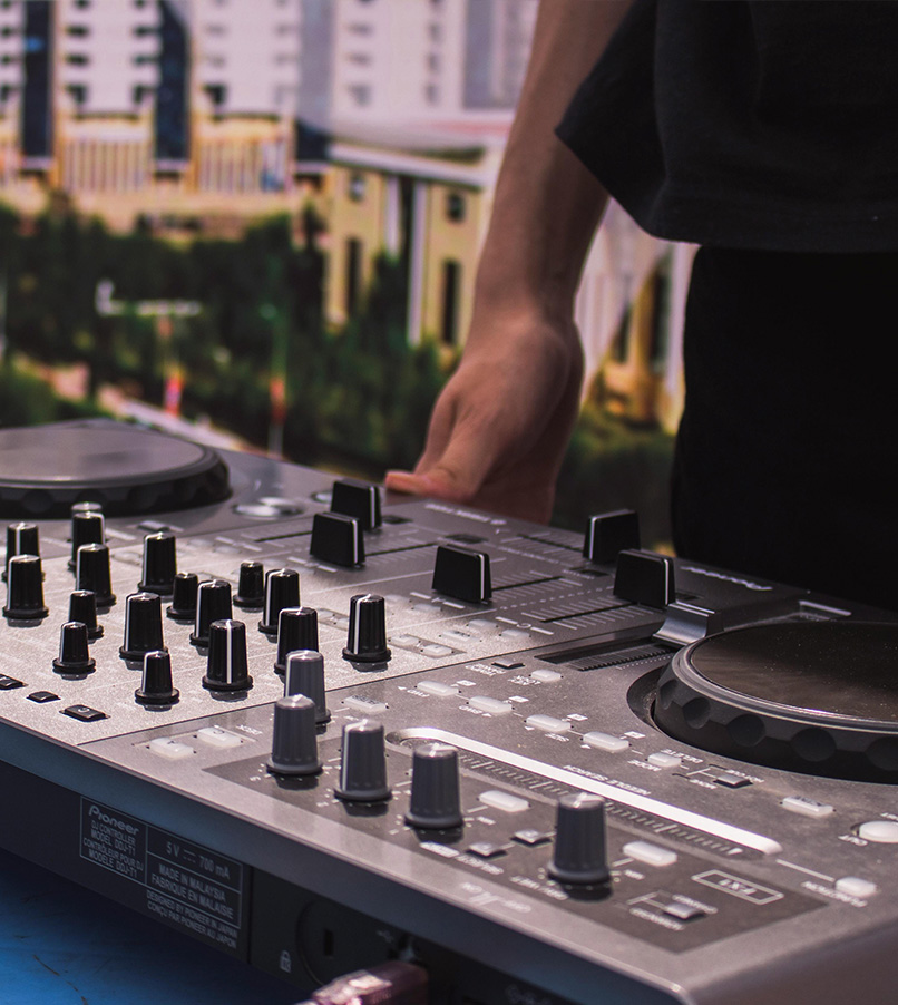 HB.agency - Spotify - Because Good Music Needs Attention!